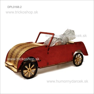 Drevené auto červené